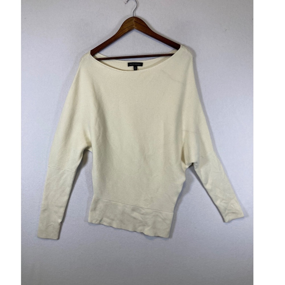 Quiet Luxury Banana‎ Republic Women Medium Cream Ribbed Boat Neck Dolman Sweater
